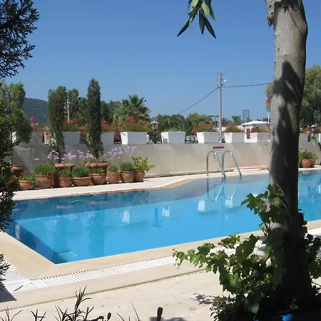 アパートホテル Arzu Apart Yalıkavak